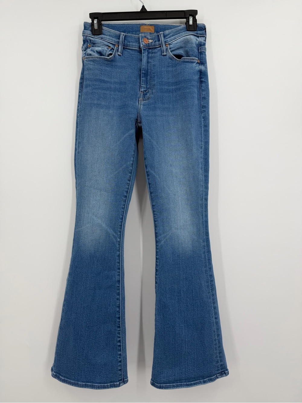 MOTHER The Weekender Flare Jeans Size 26 Medium Blue Layover Wash